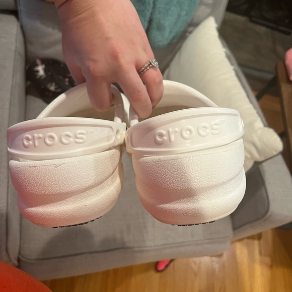 Nonslip crocs at work - Picture 2 of 3